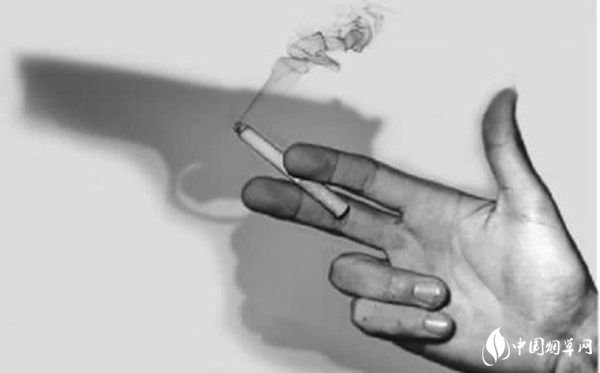 吸二手烟的危害 常吸二手烟会导致慢性咽炎