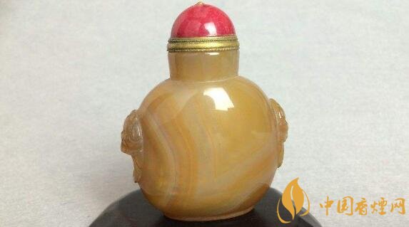 清 天然瑪瑙俏色鼻煙壷 メノウ嗅ぎタバコ 喫煙具 美しい石目★時代物★ 清 天然瑪瑙俏色鼻煙壷 メノウ嗅ぎタバコ 喫煙具 美しい石目☆